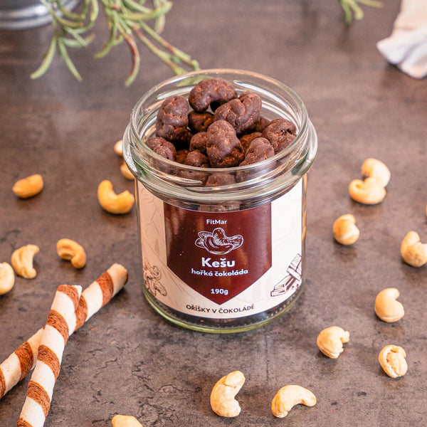 Kešu v hořké čokoládě - FitMar.cz