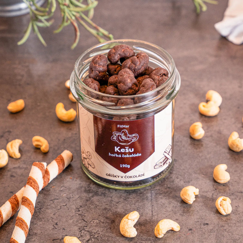Kešu v hořké čokoládě - FitMar.cz